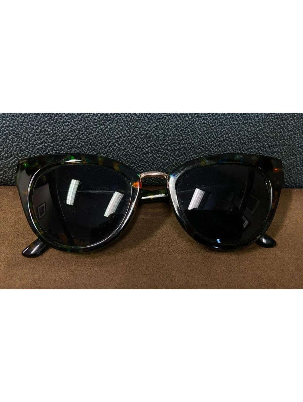 Chico's Women's Animal Print Brown/beige Cat Eye Sunglasses , Preowned